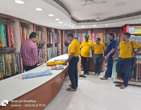 JCI-members-purchase-from-Mayuri-Sarees